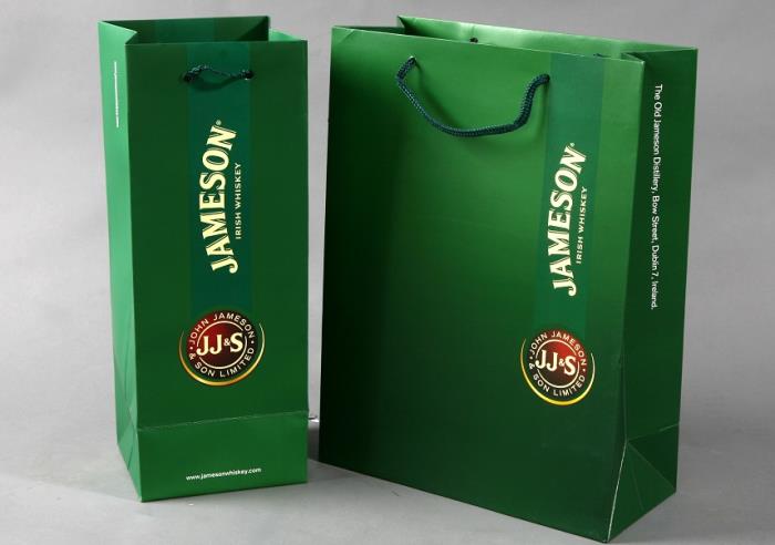 Paramount Packaging Luxury Carrier Bags